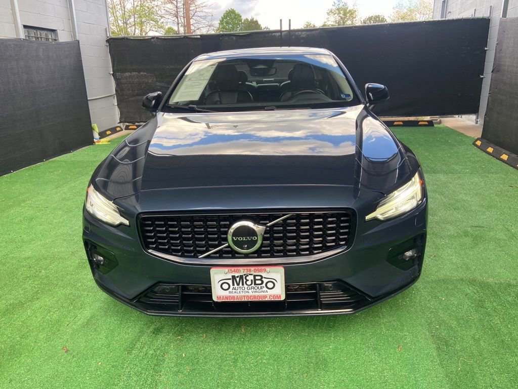 Used 2023 Volvo S60 B5 Plus w/ Climate Package AWD/4WD image 10