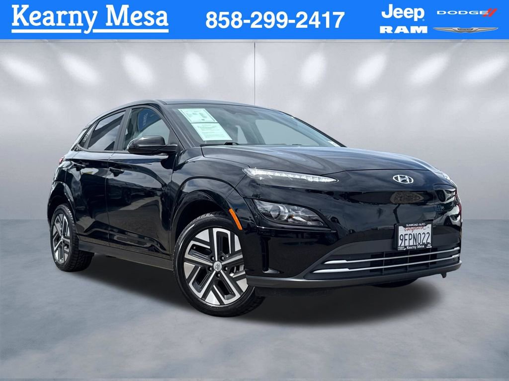 Used 2023 Hyundai Kona SE w/ Cargo Package FWD image 1