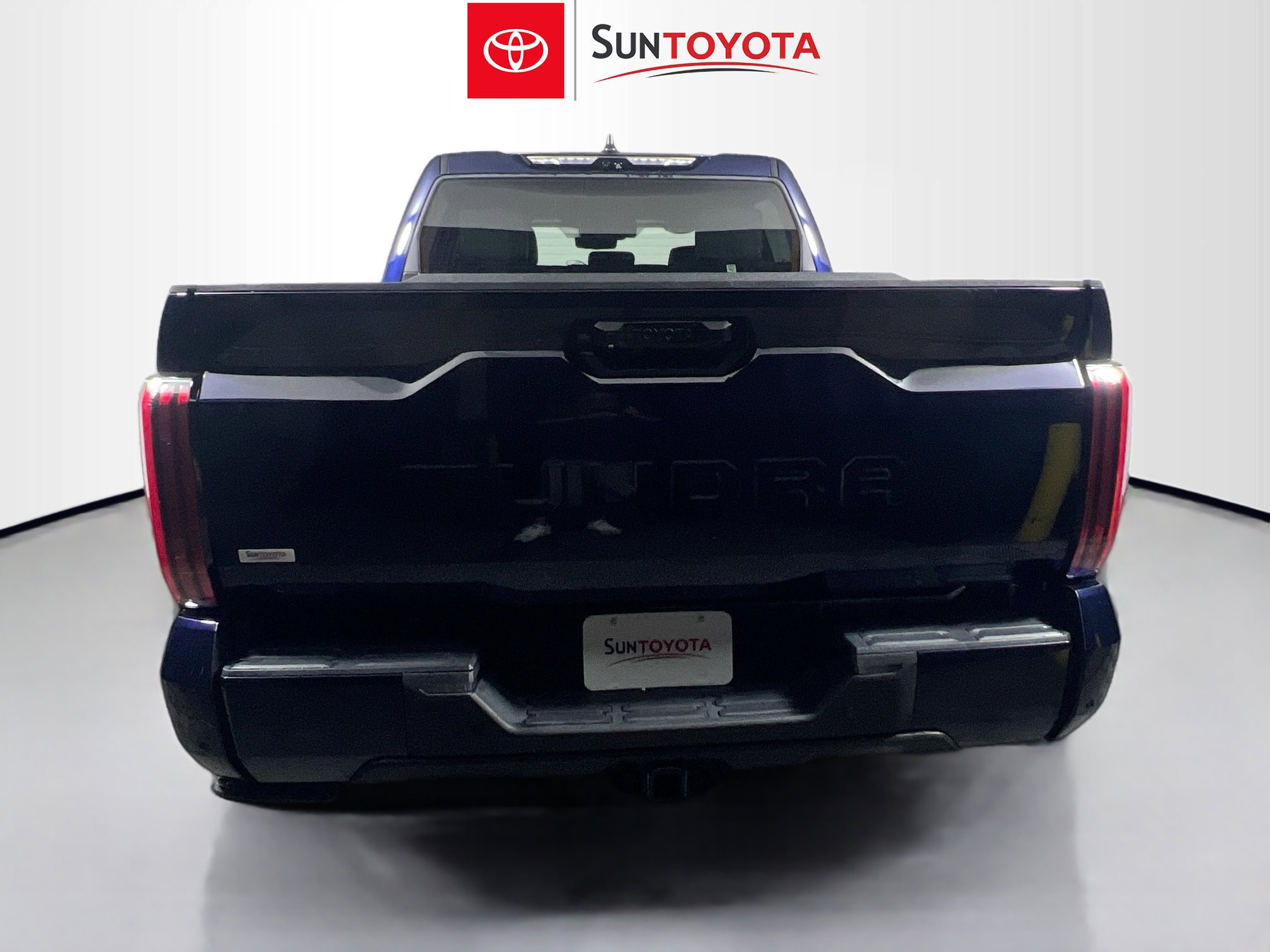 Used 2024 Toyota Tundra Platinum image 5