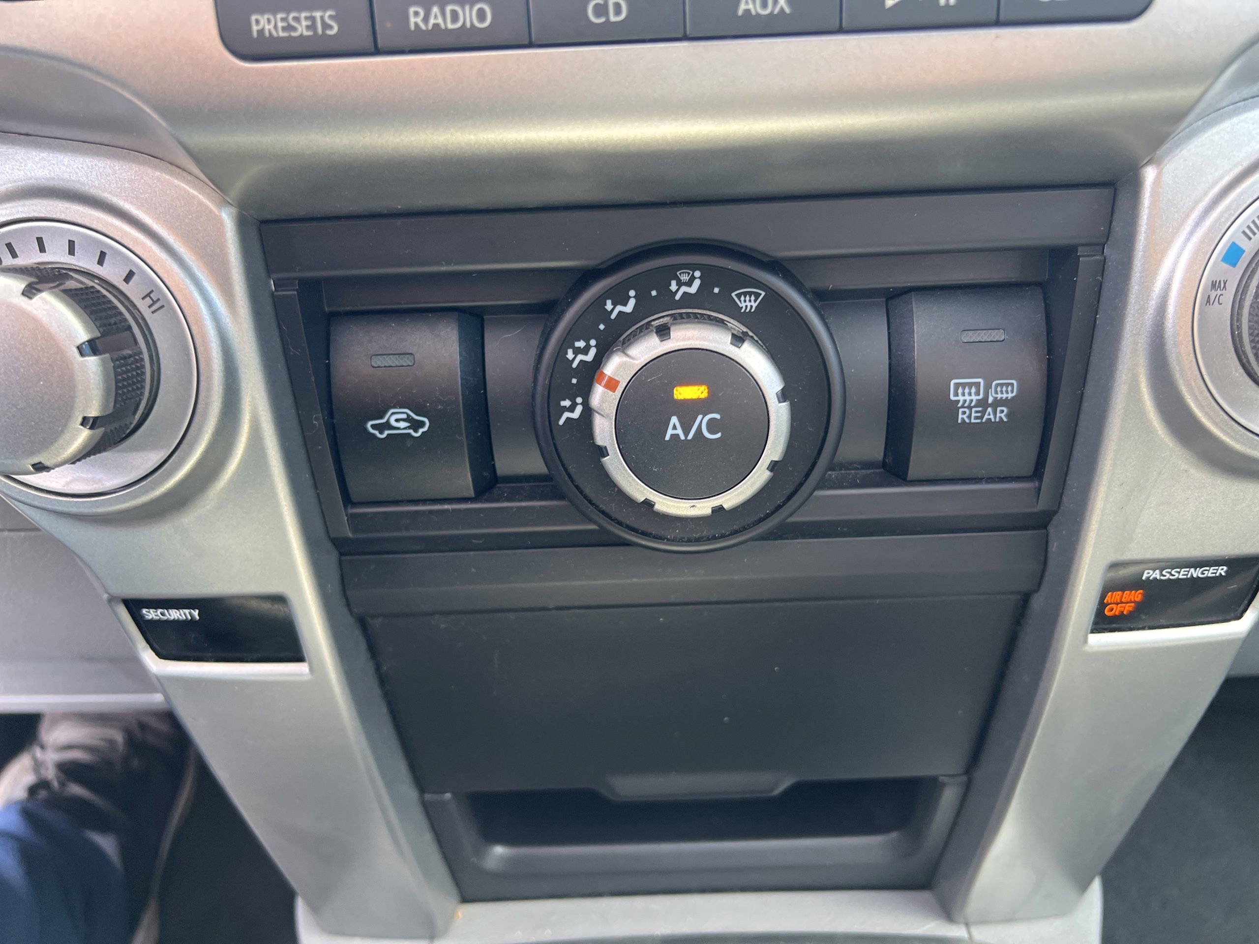 Used 2010 Toyota 4Runner SR5 AWD/4WD image 12