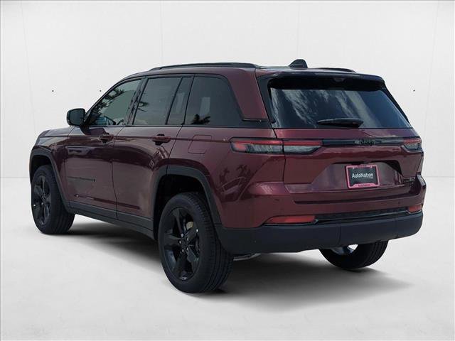 New 2025 Jeep Grand Cherokee Limited w/ Luxury Tech Group II RWD image 9
