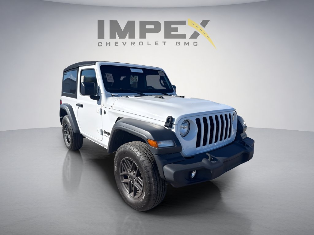 Used 2024 Jeep Wrangler Sport AWD/4WD image 7