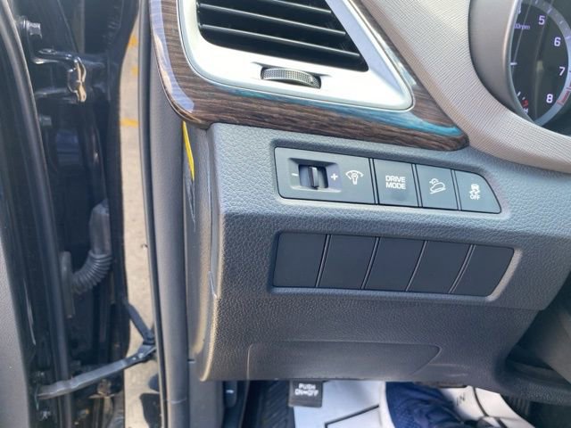 Used 2018 Hyundai Santa Fe Sport w/ 2.4L Value Package 02 FWD image 21