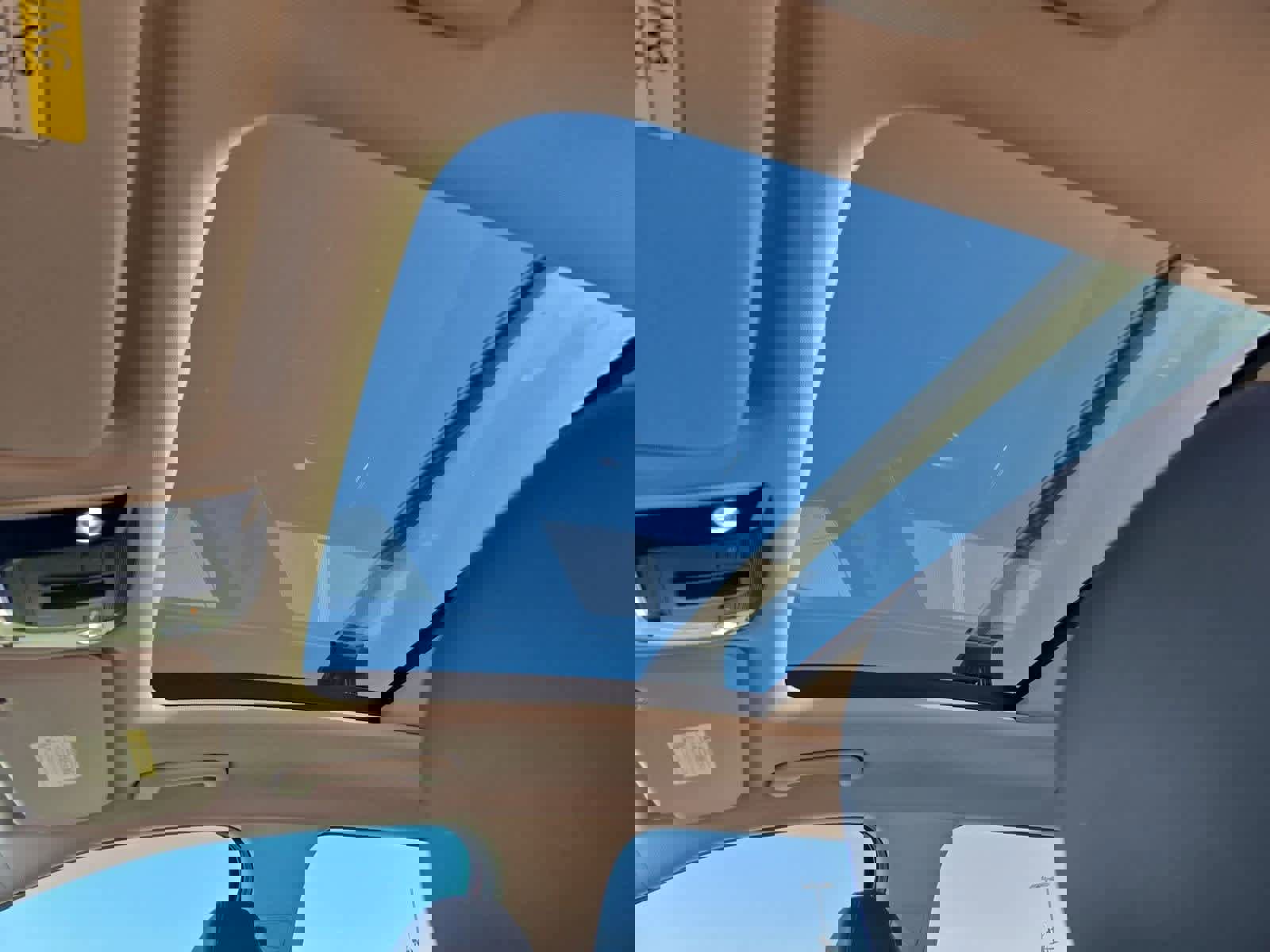 Certified 2022 Kia Sorento SX image 18