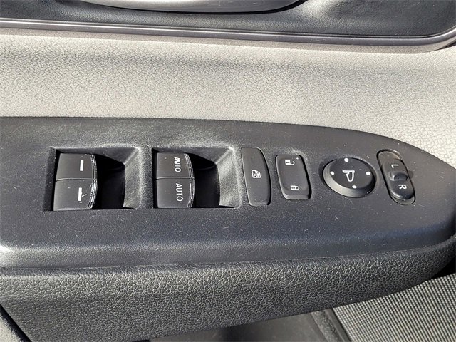 Used 2021 Honda CR-V EX image 16