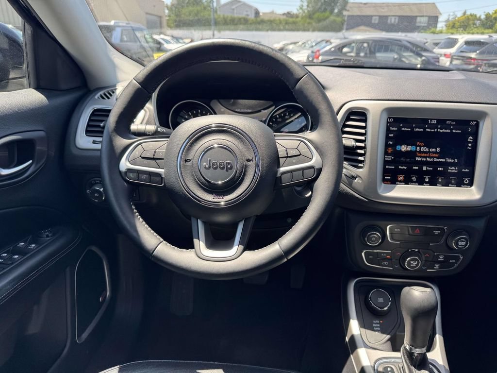 Used 2019 Jeep Compass High Altitude AWD/4WD image 16