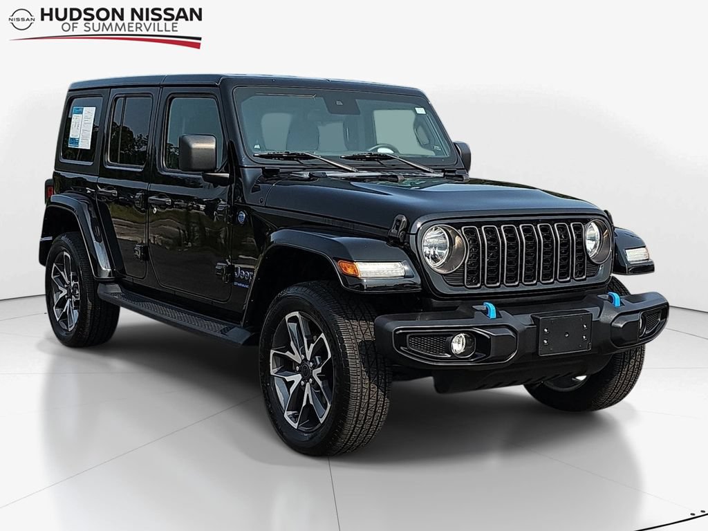 Used 2024 Jeep Wrangler Unlimited w/ Convenience Group