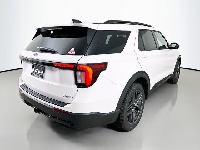 New 2026 Ford Explorer ST-Line w/ ST-Line Street Pack image 7