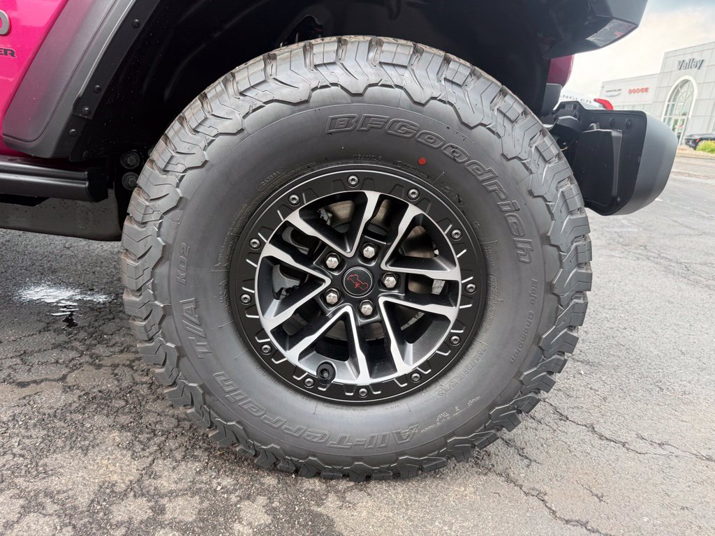 New 2026 Jeep Wrangler Unlimited Rubicon w/ Xtreme 35 Tire Package AWD/4WD image 52