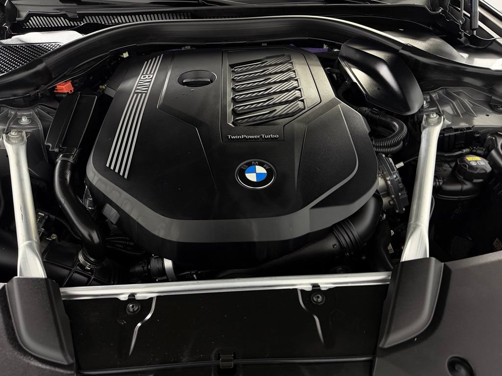 Used 2021 BMW 540i w/ M Sport Package RWD image 35