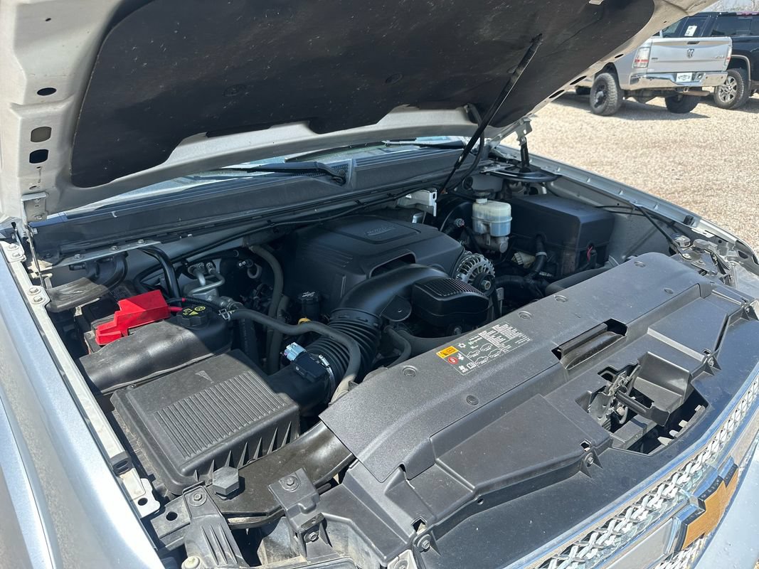 Used 2012 Chevrolet Avalanche LT w/ Suspension Package, Off-Road AWD/4WD image 44