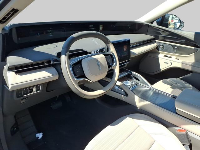 Used 2025 Lincoln Nautilus Reserve AWD/4WD image 18