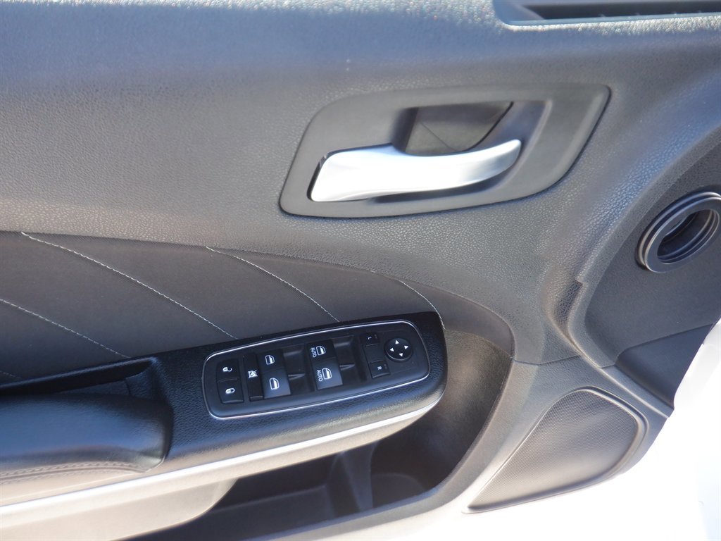 Used 2023 Dodge Charger GT image 11