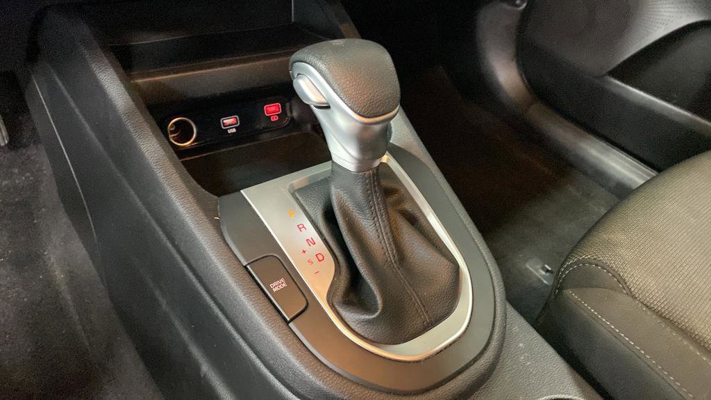 Used 2024 Kia Forte LXS image 17