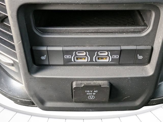 Used 2025 RAM 1500 Laramie AWD/4WD image 19