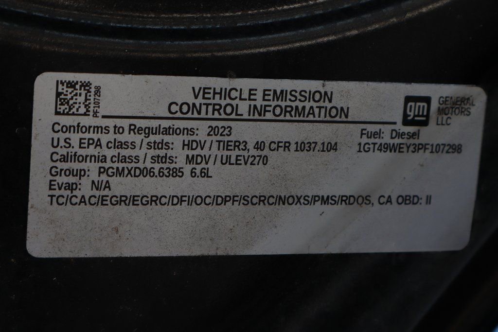 Used 2023 GMC Sierra 3500 Denali w/ Denali Black Diamond Edition image 16