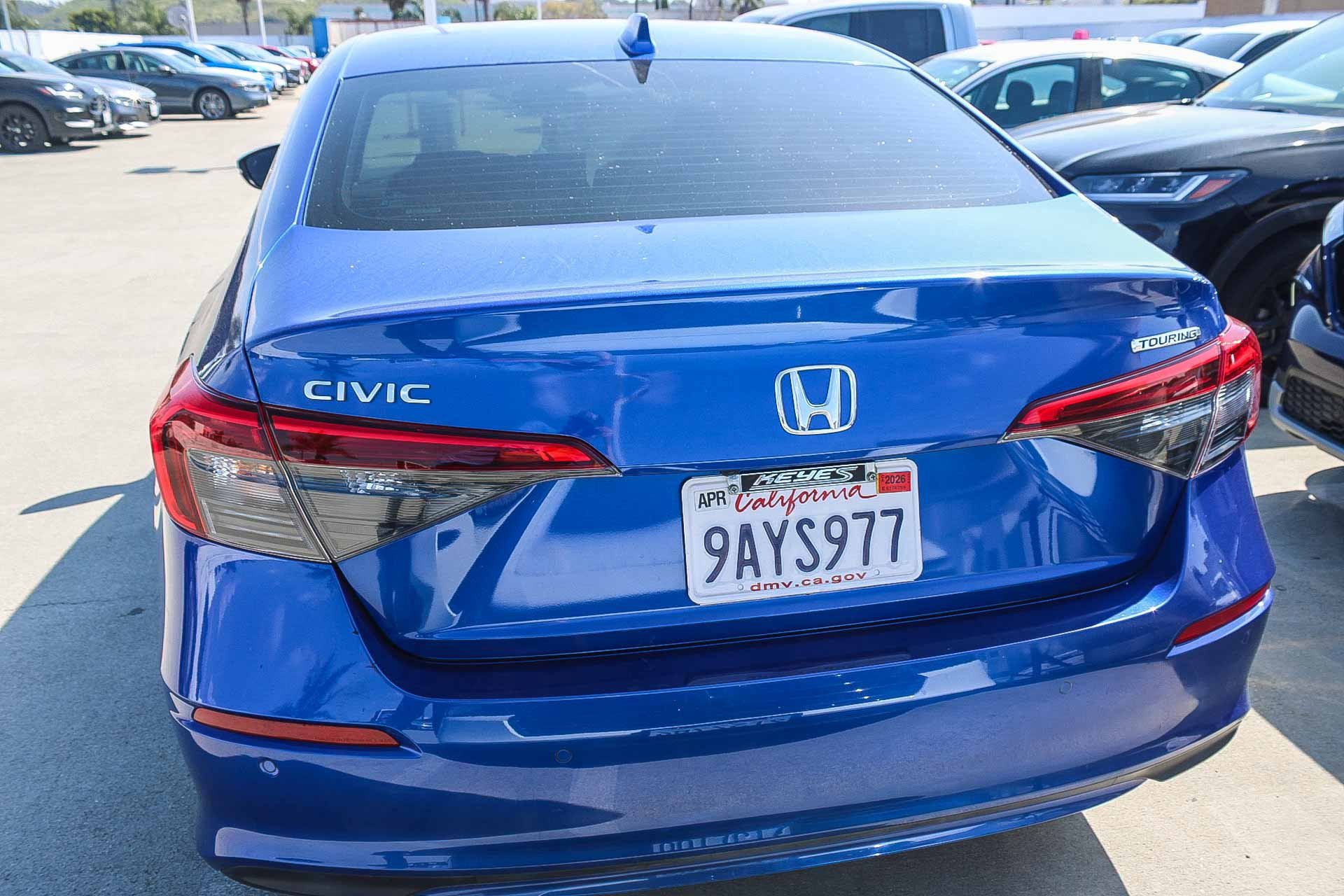 Used 2022 Honda Civic Touring image 7