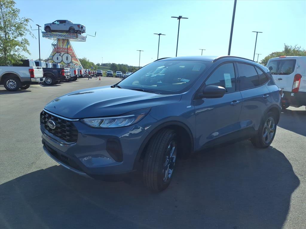 New 2026 Ford Escape ST-Line image 7