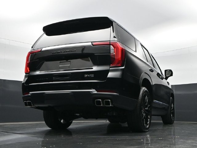 Used 2026 GMC Yukon Denali w/ Sun & Power Step Package AWD/4WD image 50