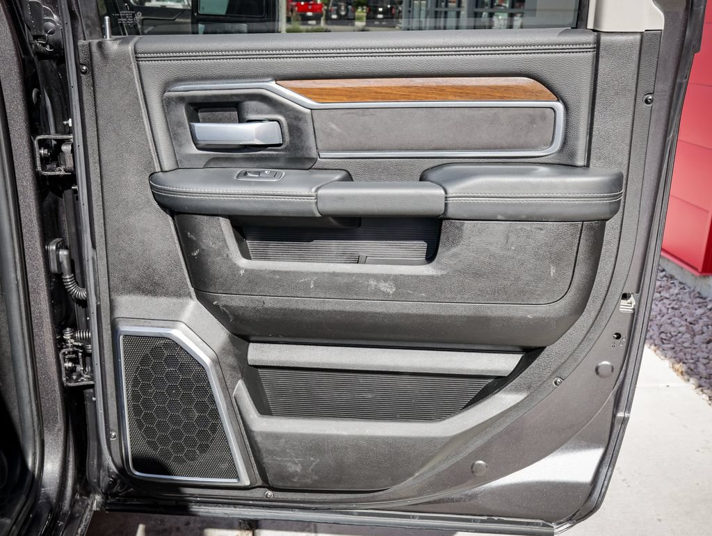 Used 2024 RAM 2500 Laramie w/ Safety Group AWD/4WD image 29