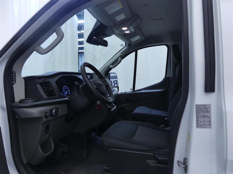 Used 2024 Ford Transit 250 Low Roof w/ Exterior Upgrade Package image 17
