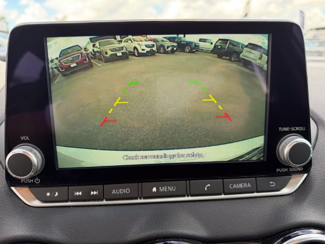 Used 2024 Nissan Sentra SR FWD image 12