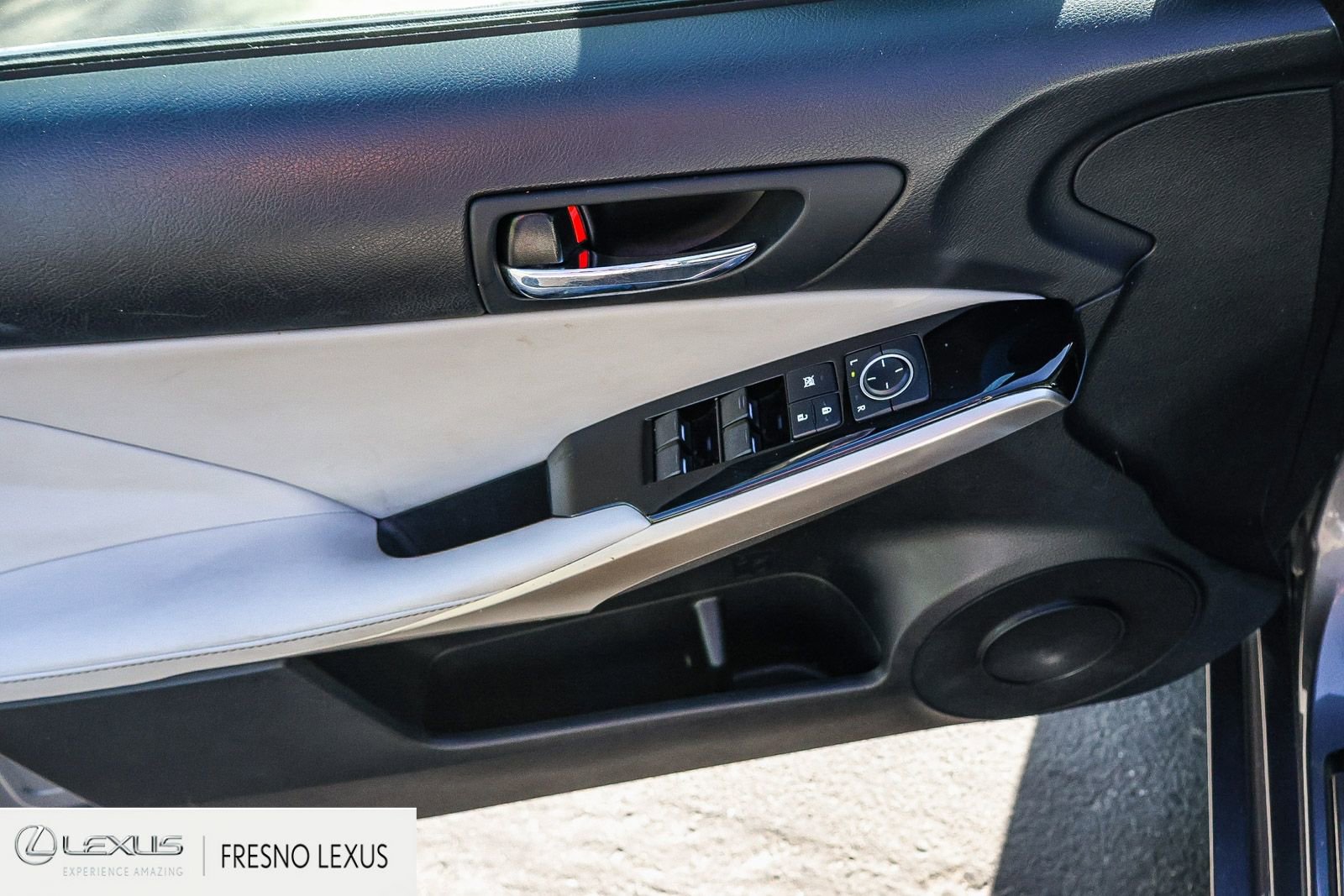 Used 2015 Lexus IS 250 RWD image 23