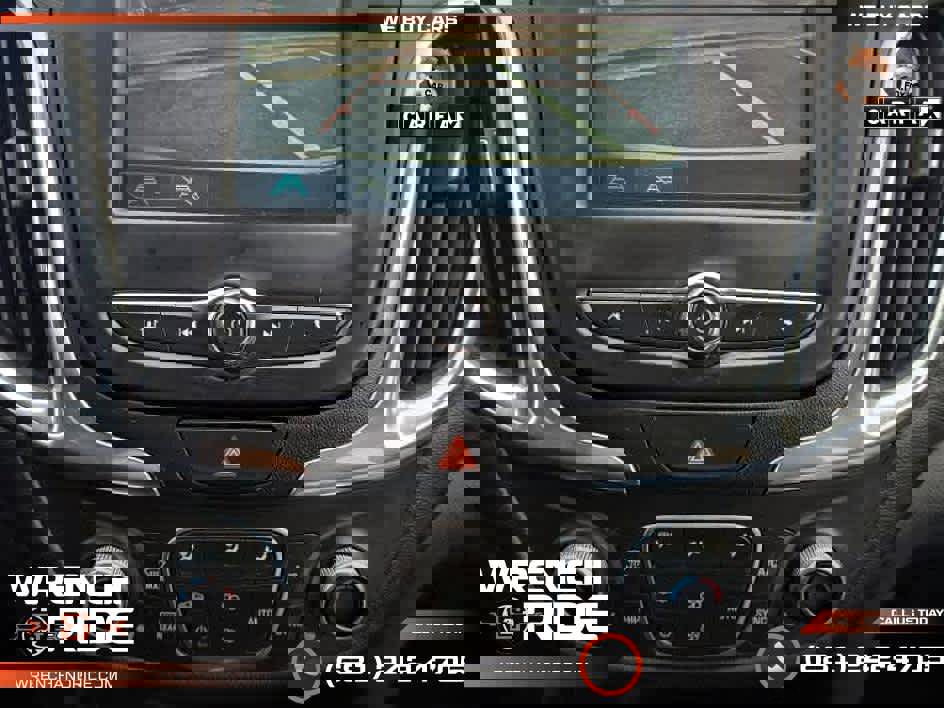 Used 2018 Chevrolet Equinox LT image 30