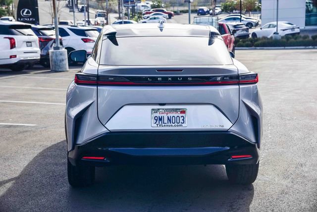 Used 2024 Lexus RZ 300e Premium image 5