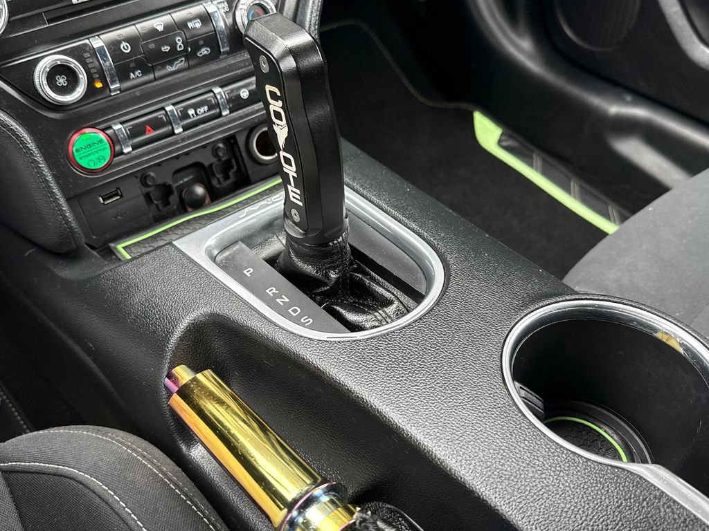 Used 2019 Ford Mustang Coupe RWD image 25