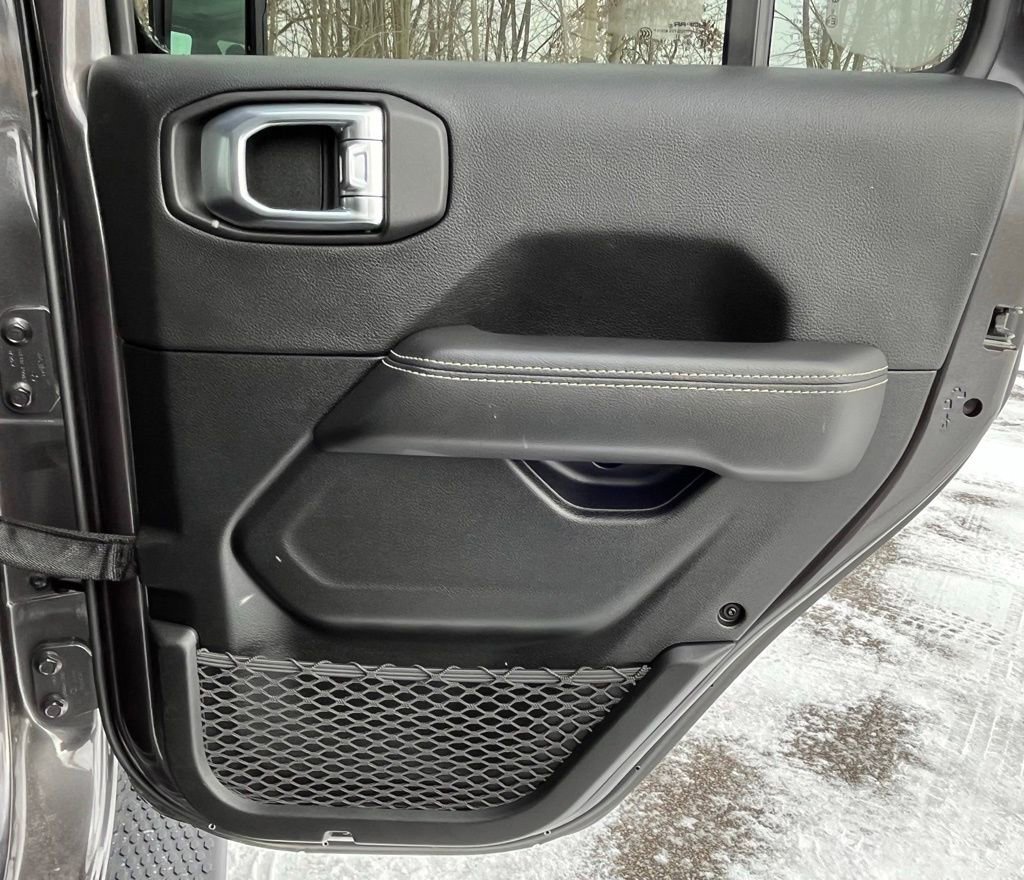 Used 2021 Jeep Wrangler Unlimited Sahara w/ Cold Weather Group image 19