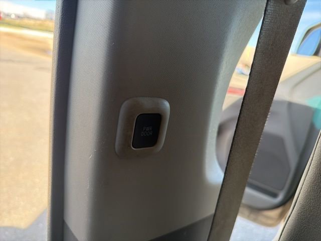 Used 2012 Toyota Sienna XLE w/ Entertainment Pkg image 22