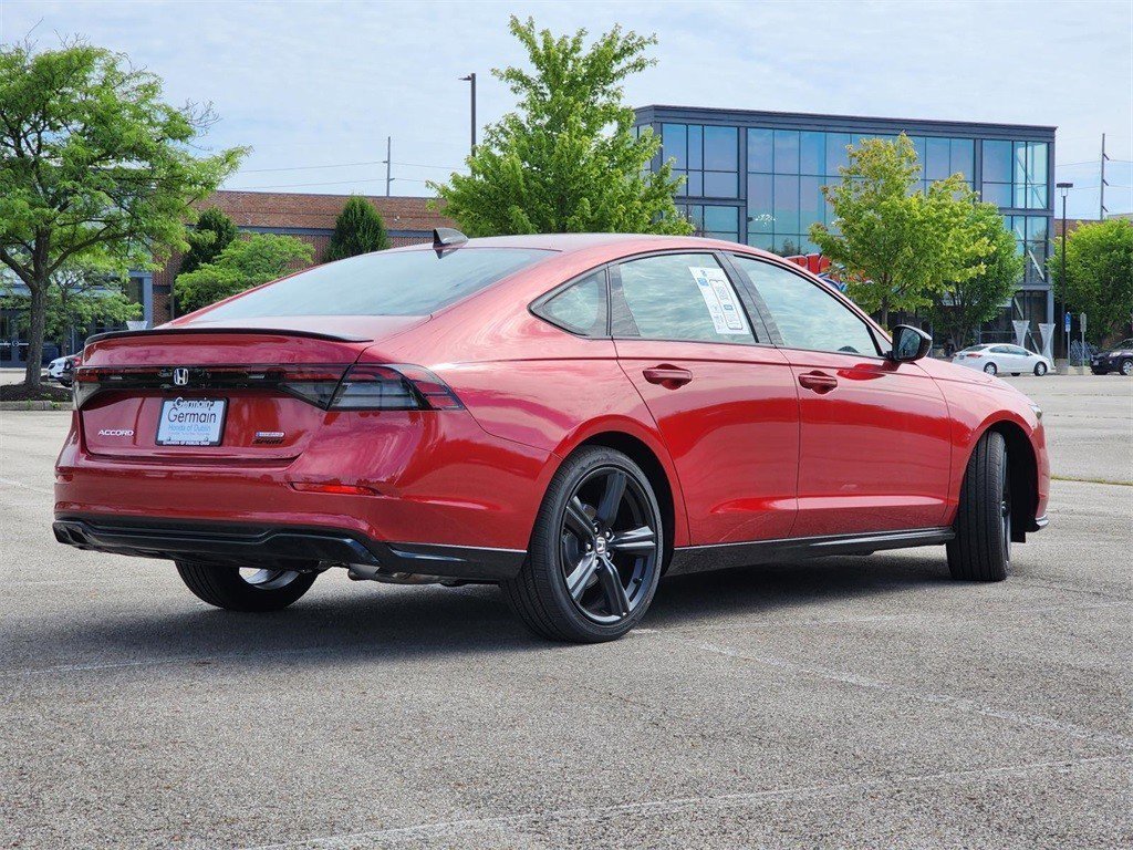 Used 2024 Honda Accord Sport image 15