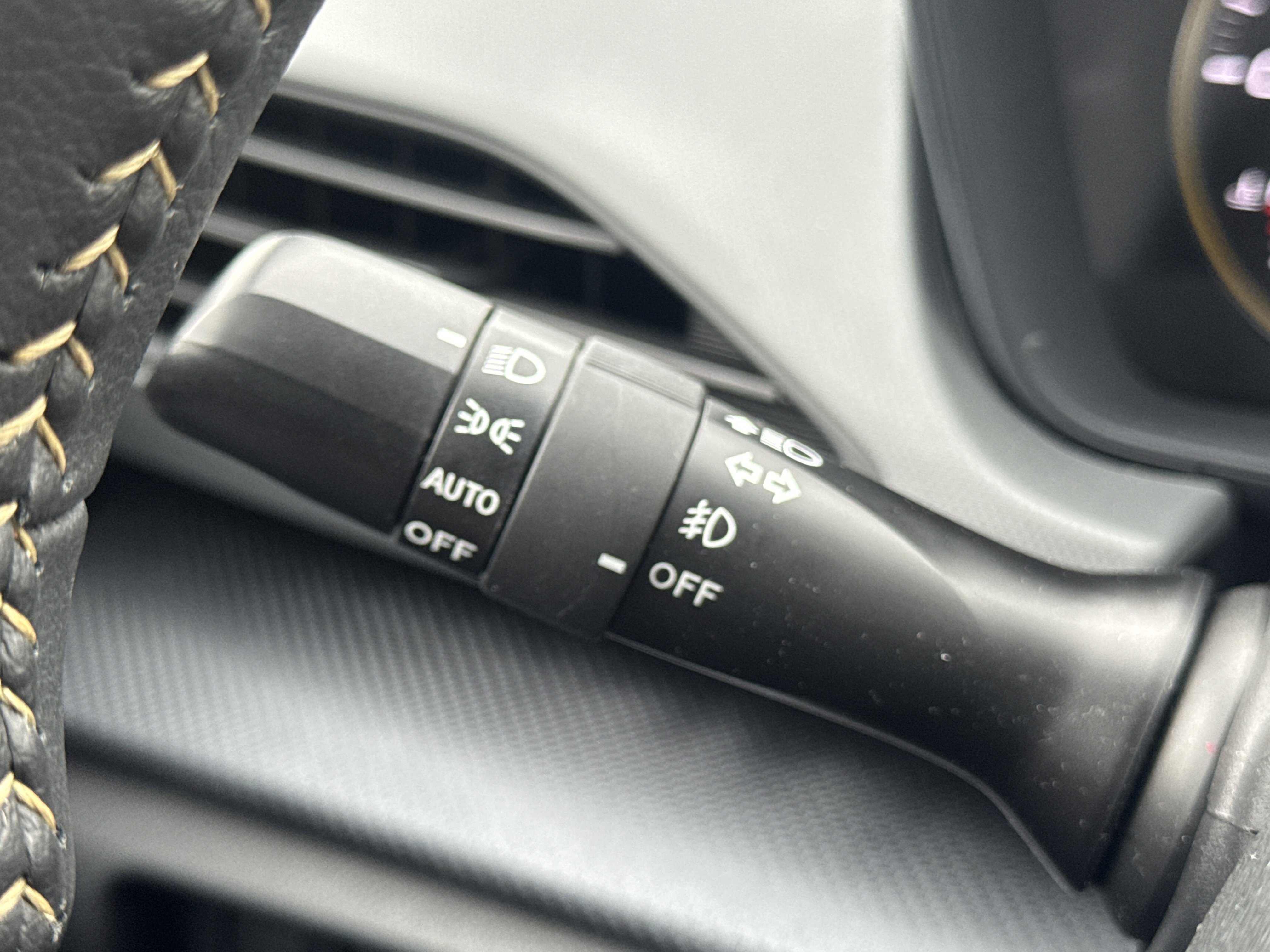 Certified 2025 Subaru Crosstrek 2.5i Sport w/ Crosstrek Mirror Package image 16