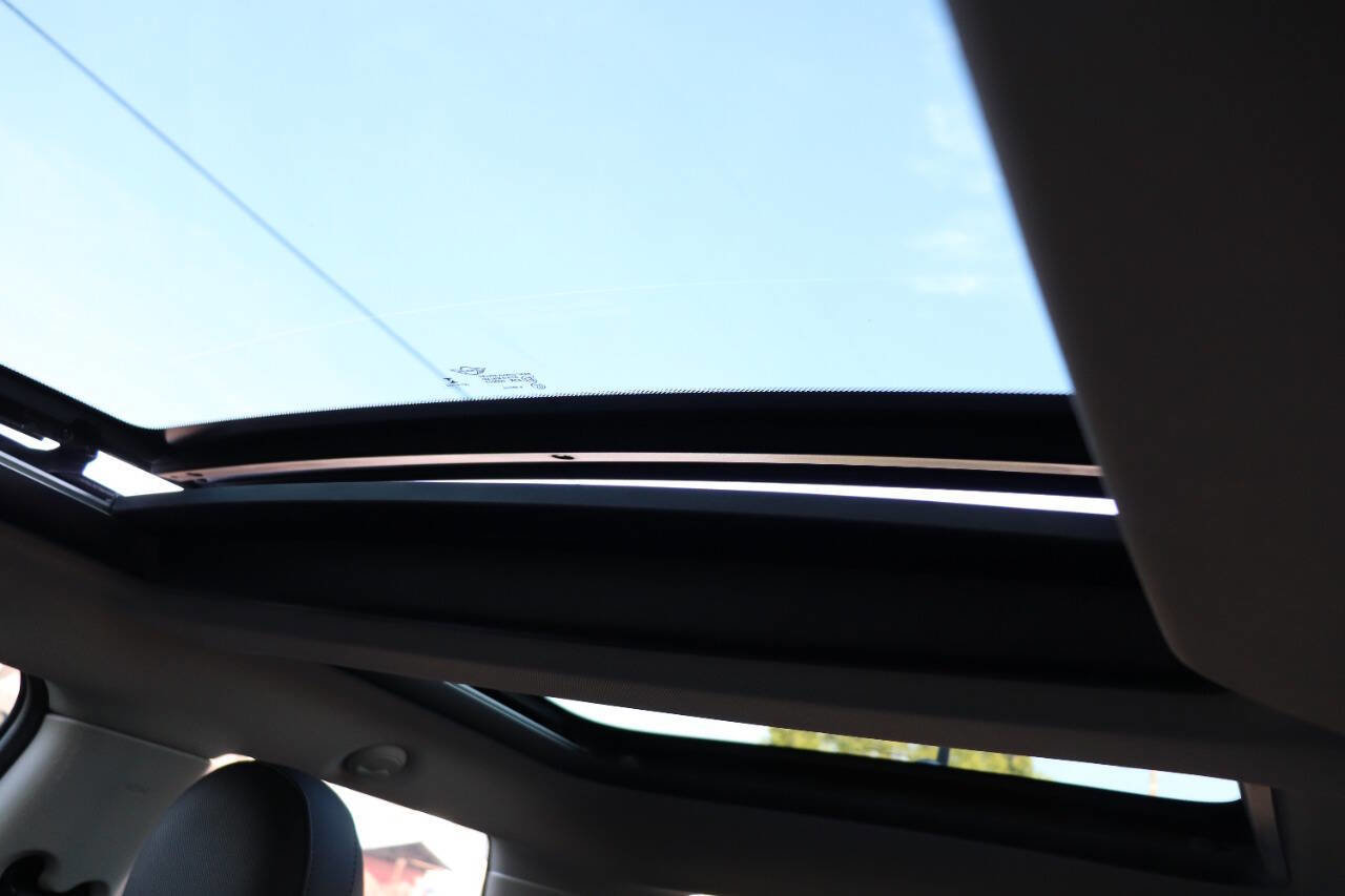 Used 2016 MINI Cooper 2-Door Hardtop image 24