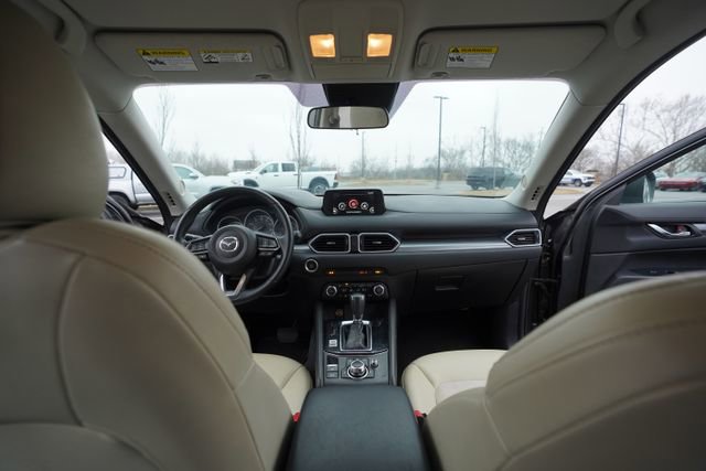 Used 2018 MAZDA CX-5 Touring image 23