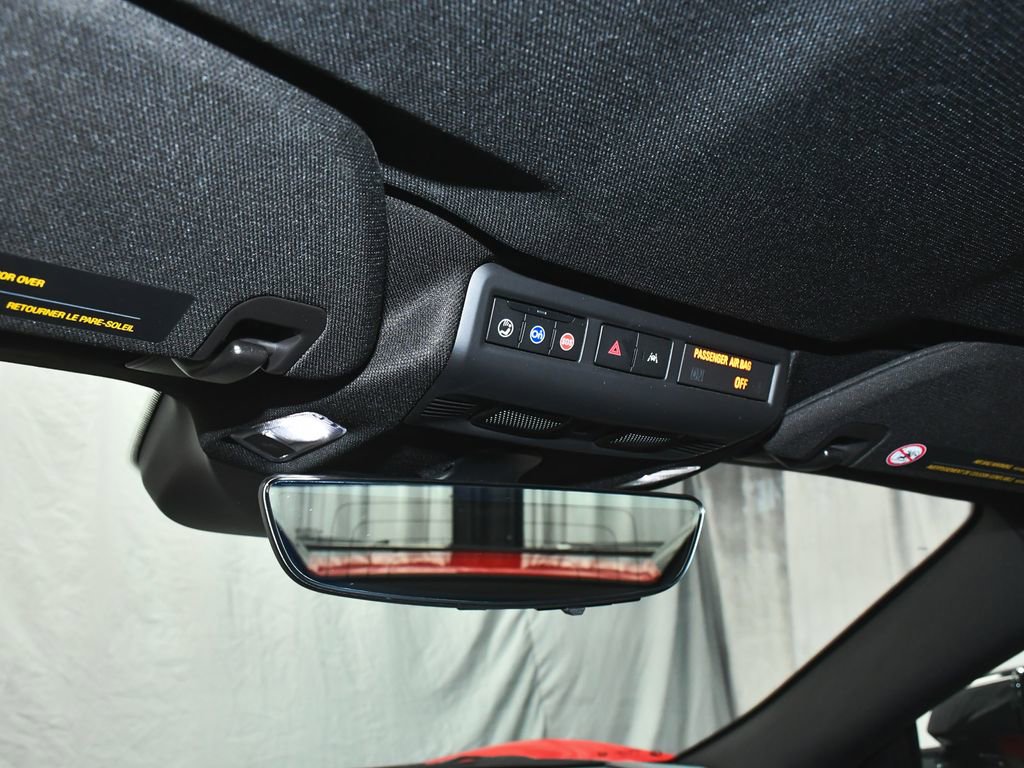 Used 2024 Chevrolet Corvette Stingray Convertible RWD image 37