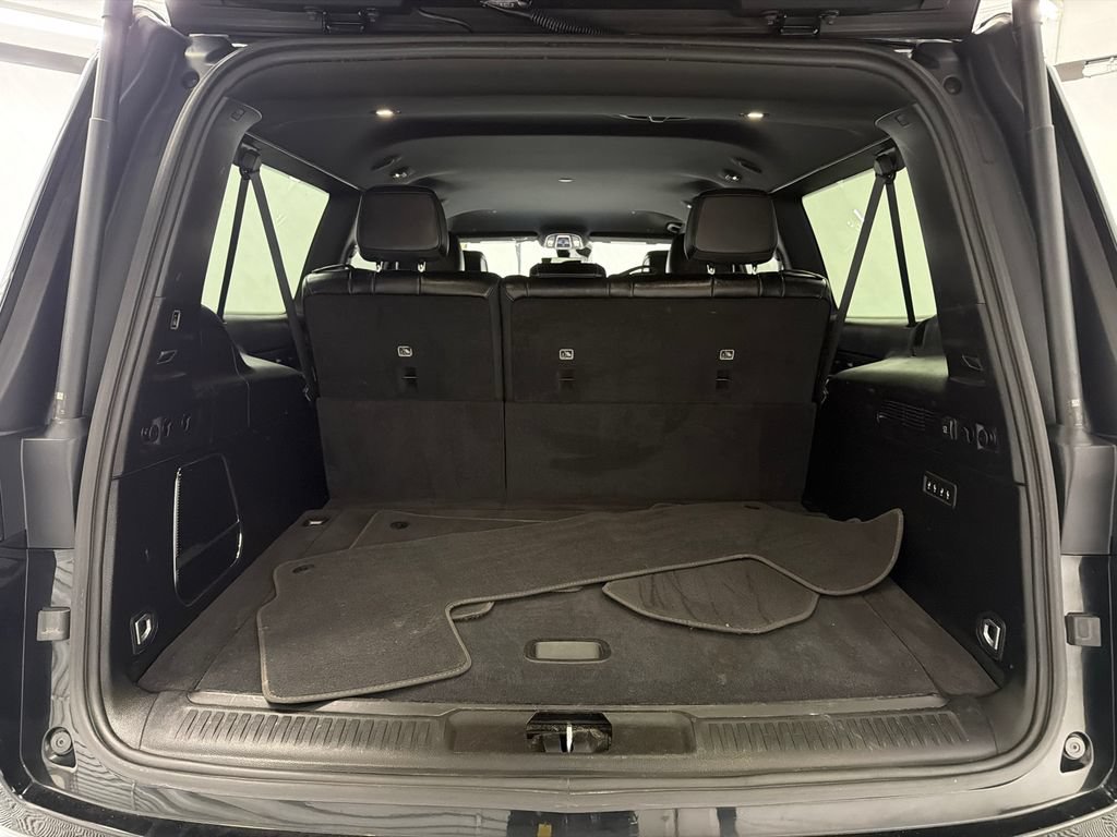 Used 2024 Jeep Wagoneer L Series II RWD image 20