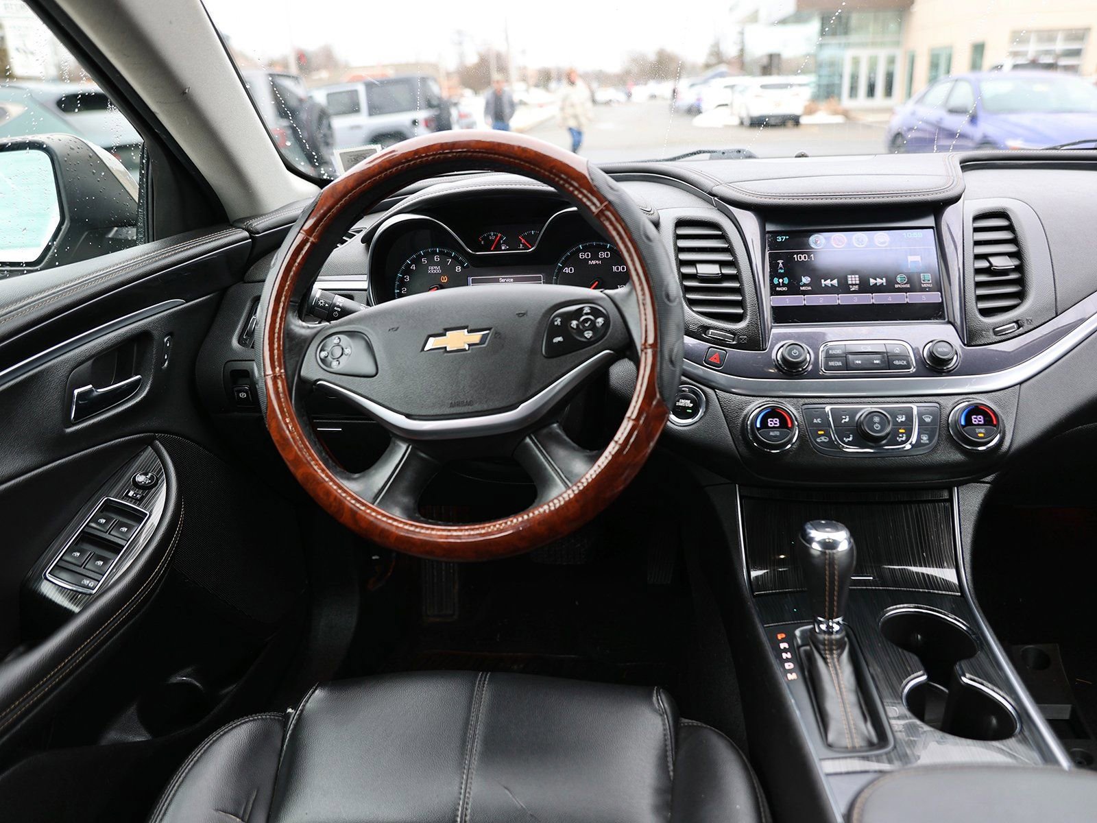 Used 2019 Chevrolet Impala LT image 15