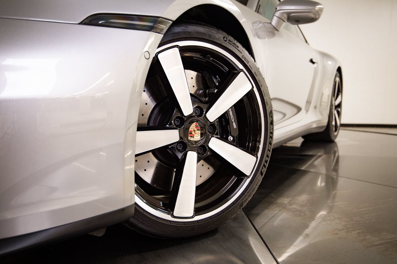 Certified 2025 Porsche 911 Carrera S RWD image 12