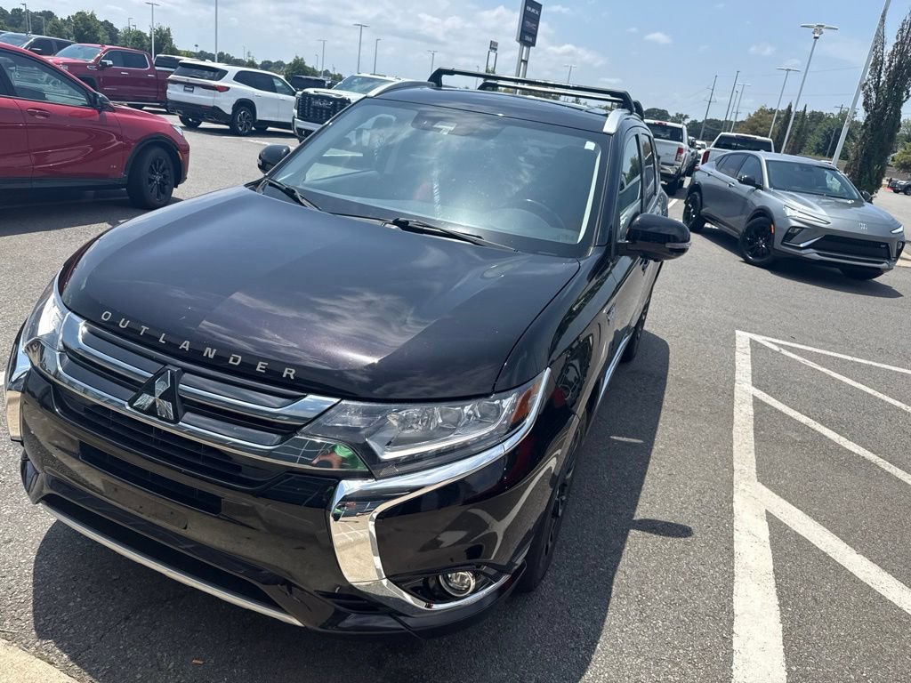 Used 2018 Mitsubishi Outlander GT AWD/4WD image 4