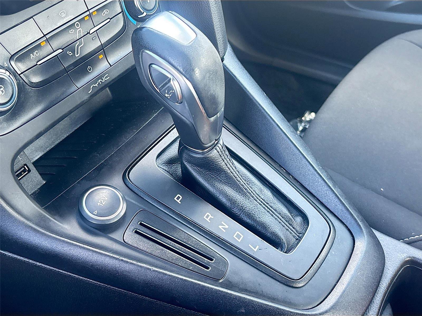 Used 2016 Ford Focus SE image 17