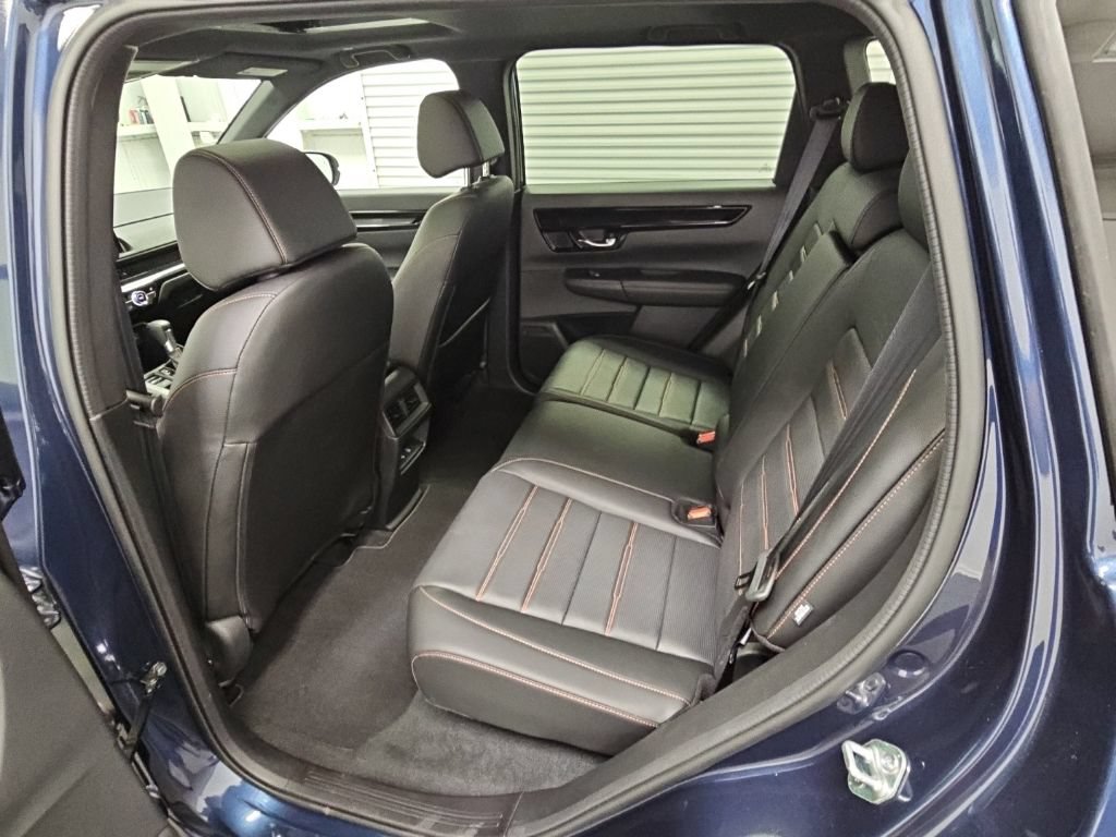 Used 2026 Honda CR-V Sport Touring image 32