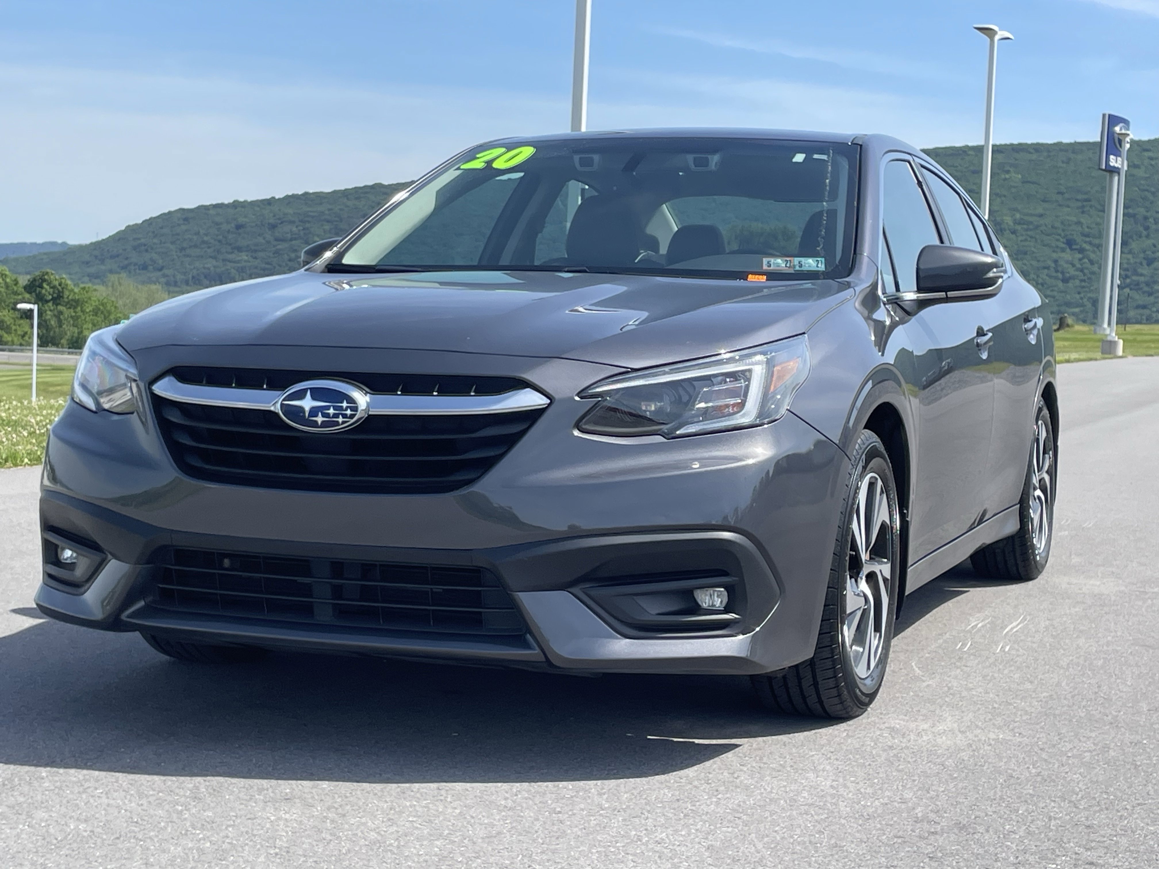 Used 2020 Subaru Legacy Premium w/ Popular Package #1 AWD/4WD image 8