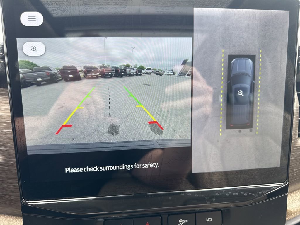 Used 2024 Ford Expedition Limited image 36