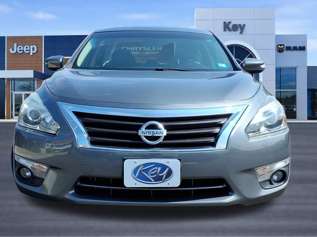 Used 2015 Nissan Altima 2.5 SV w/ Convenience Package FWD image 7