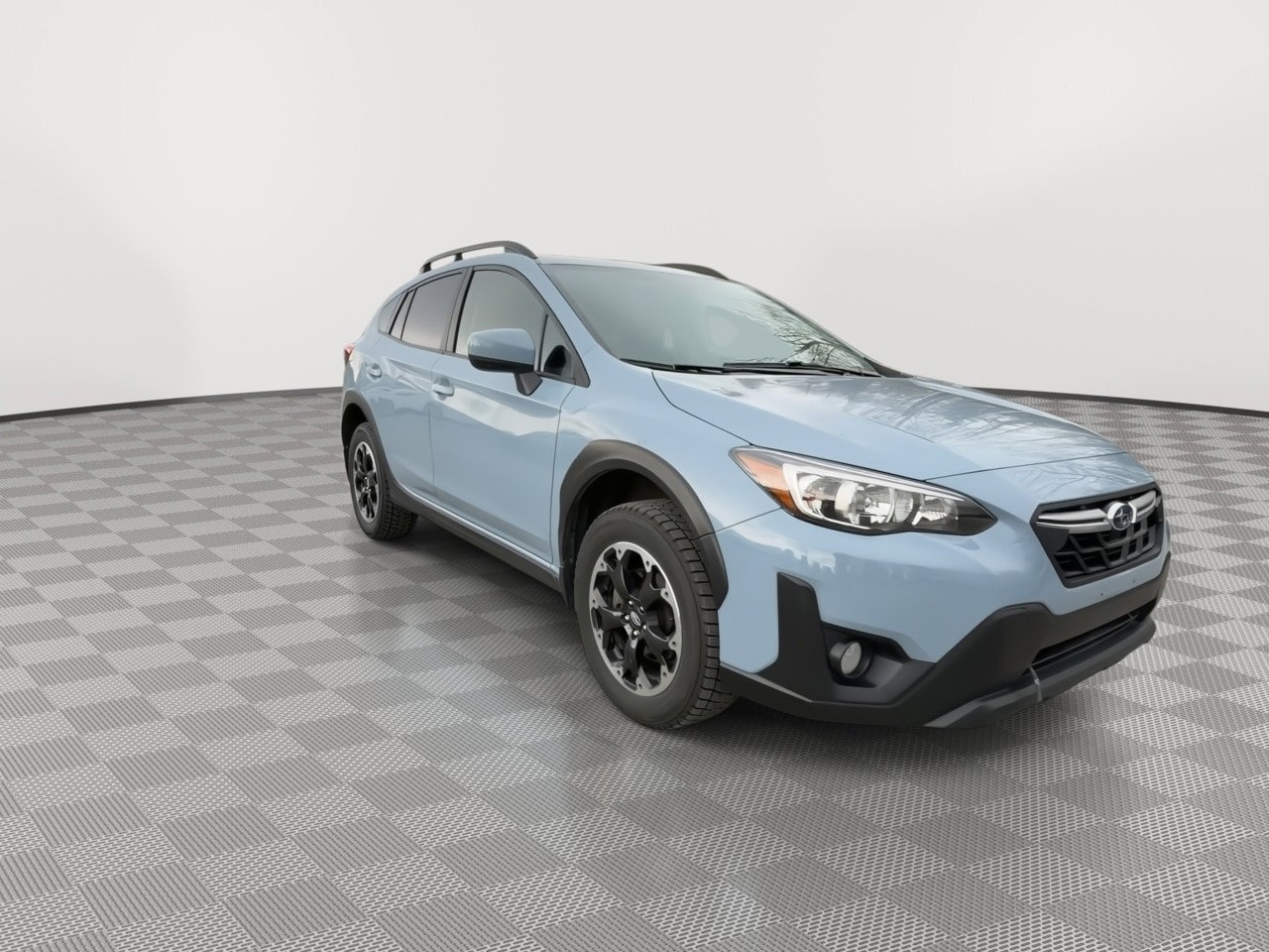 Used 2021 Subaru Crosstrek 2.0i Premium w/ Moonroof Package AWD/4WD image 2