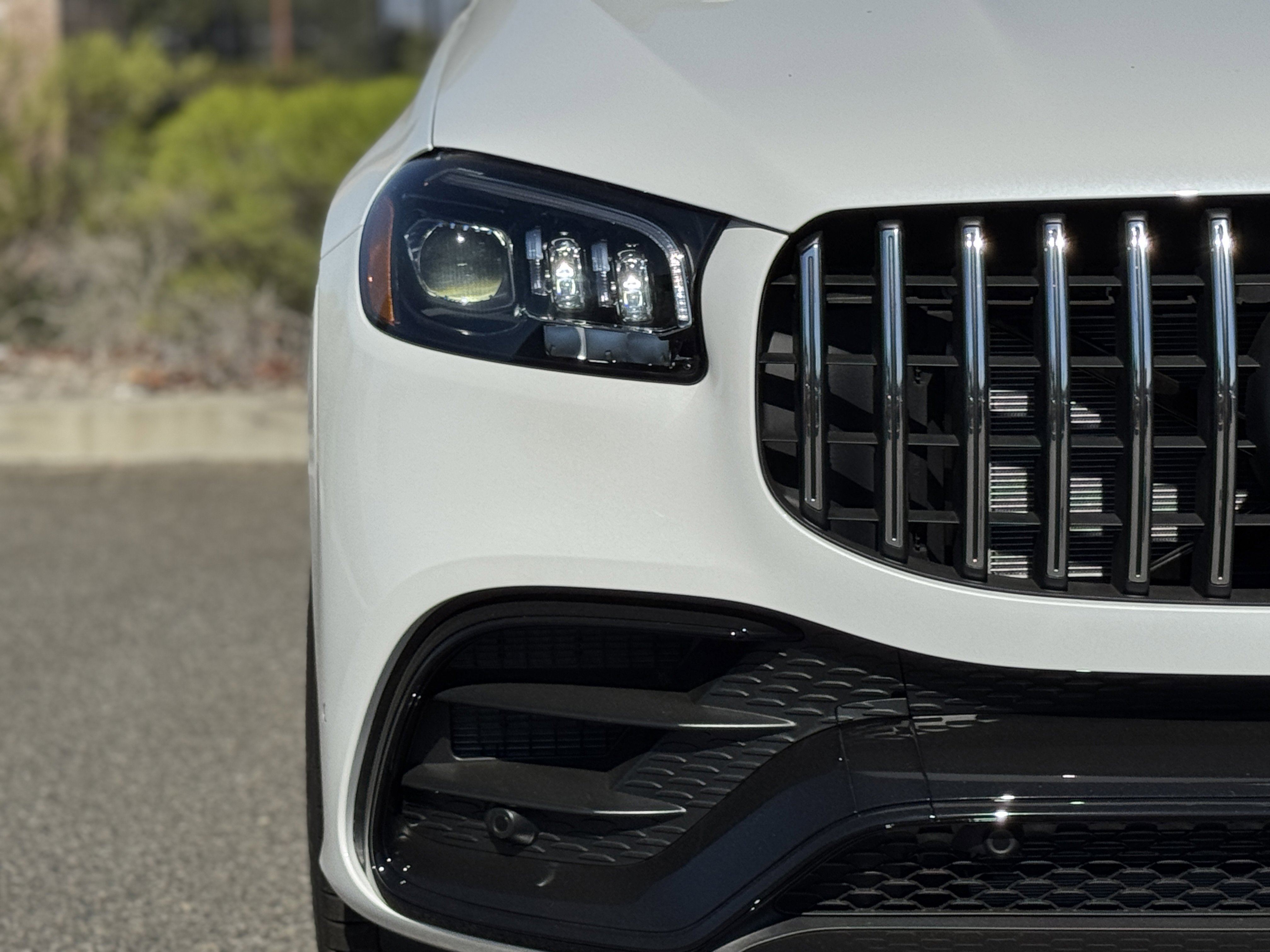 New 2026 Mercedes-Benz GLS 63 AMG 4MATIC image 7