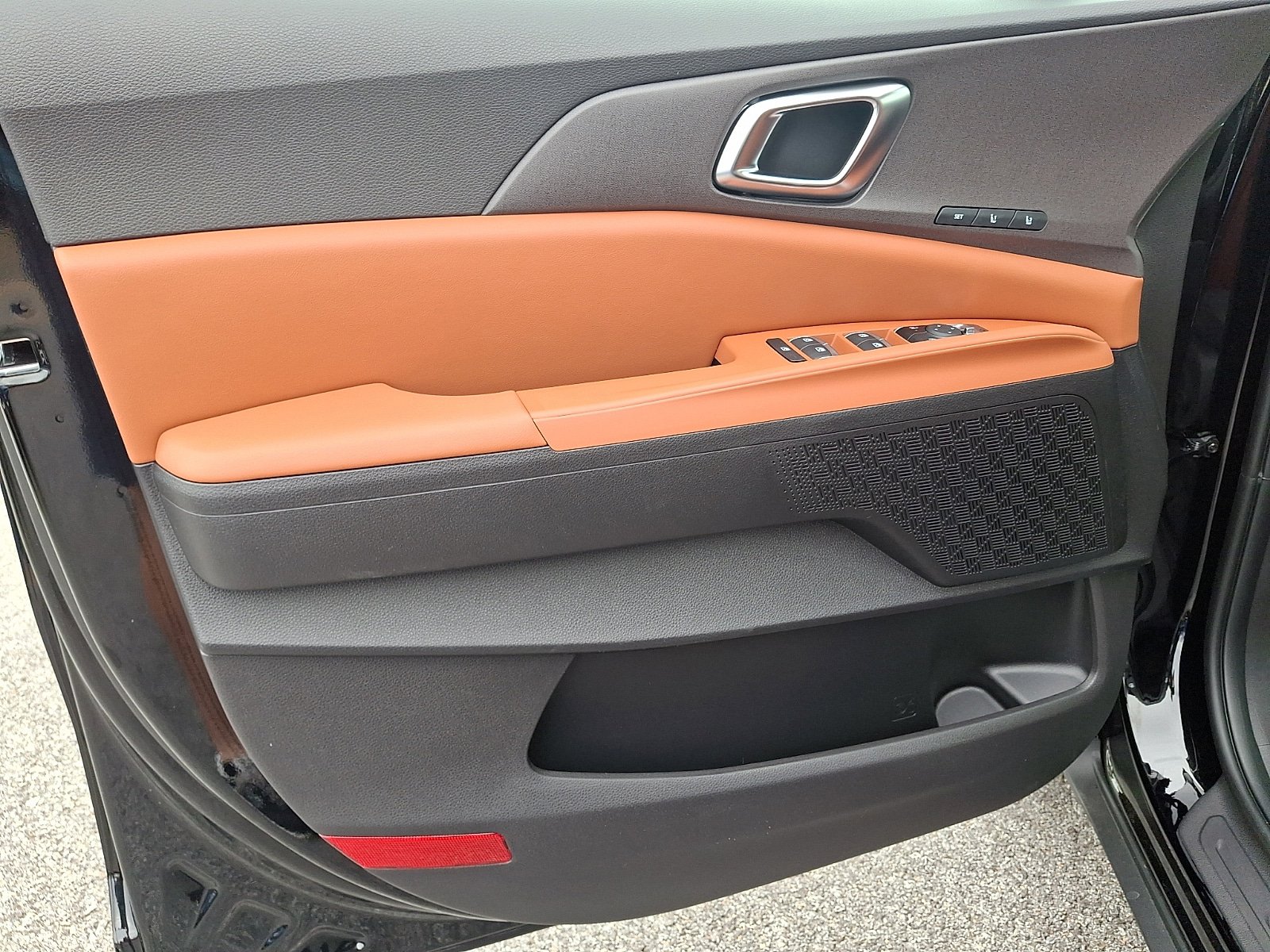 New 2026 Kia Carnival EX FWD image 9
