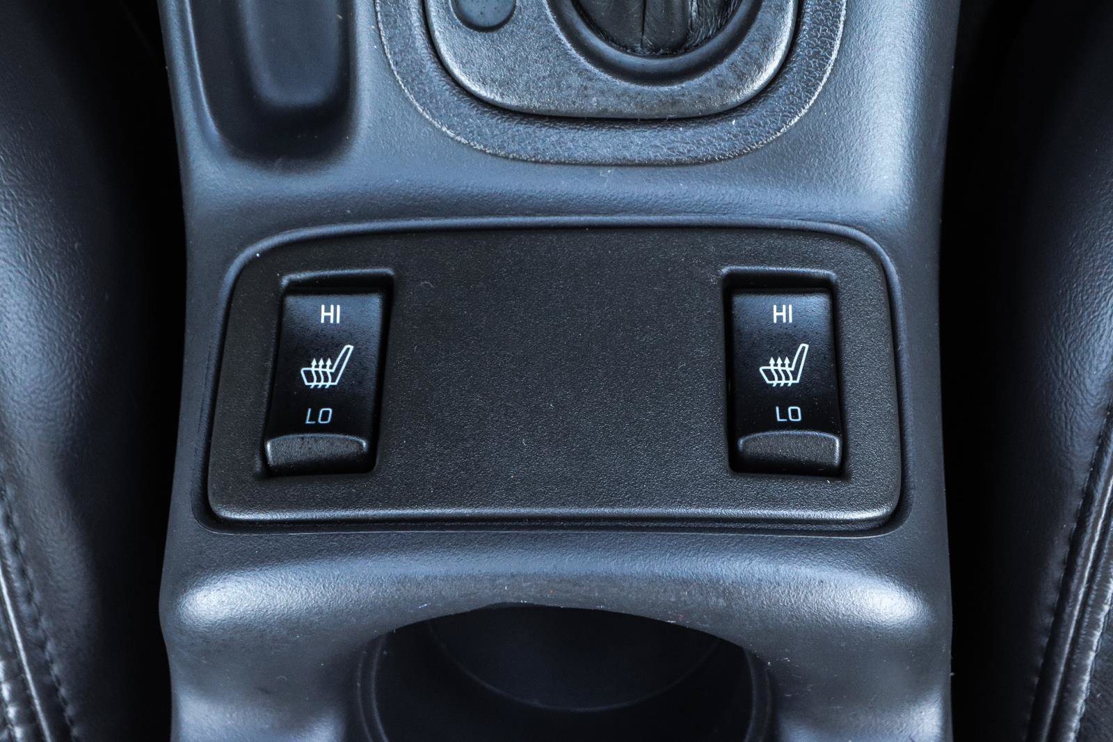 Used 2001 Chevrolet Monte Carlo SS w/ Preferred Equipment Group FWD image 8